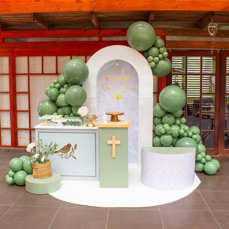 Décoration élégante et personnalisée pour baptême ou communion dans l'Oise